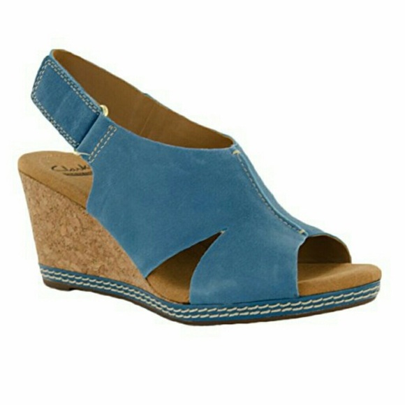 clarks nubuck wedge